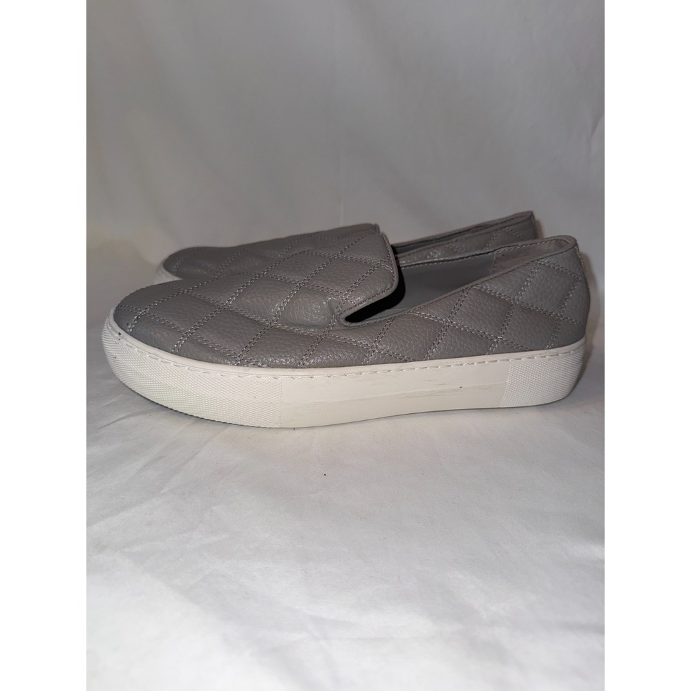 Steve Madden Globe GLOB03S1 Women's Sneakers 8.5M Gray Quilted Slip‎ On Shoes
